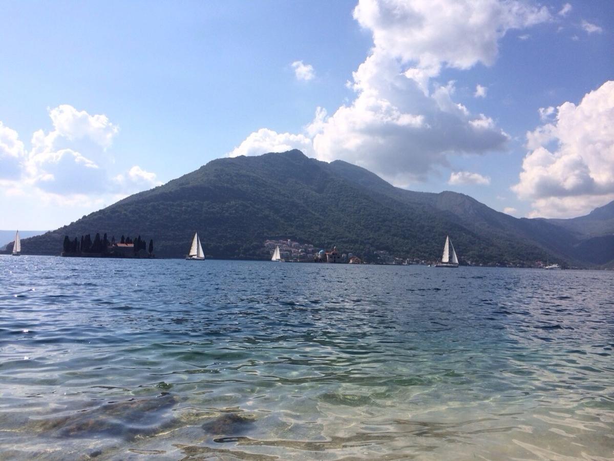 Be Happy In Perast Leilighet Eksteriør bilde