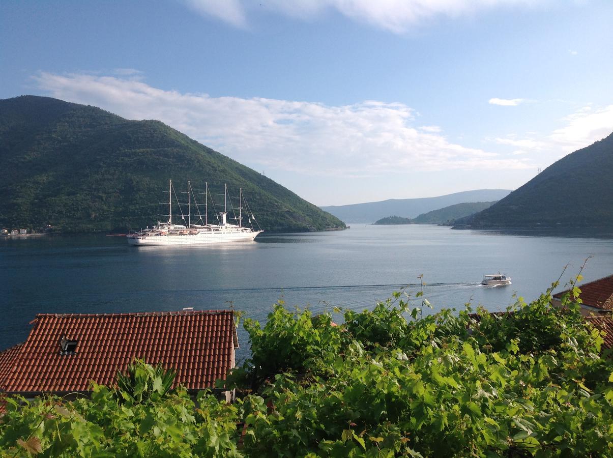Be Happy In Perast Leilighet Eksteriør bilde